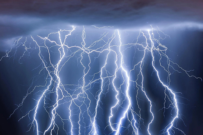 接地防雷檢測(cè)電話：確保安全生活的不可或缺通道